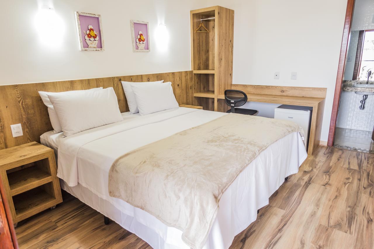 Hotel Dona Lidia 孔塔任 外观 照片
